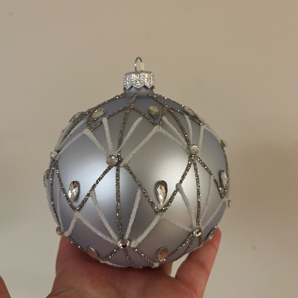 NWT Bergdorf Goodman Christmas 4in Ornament